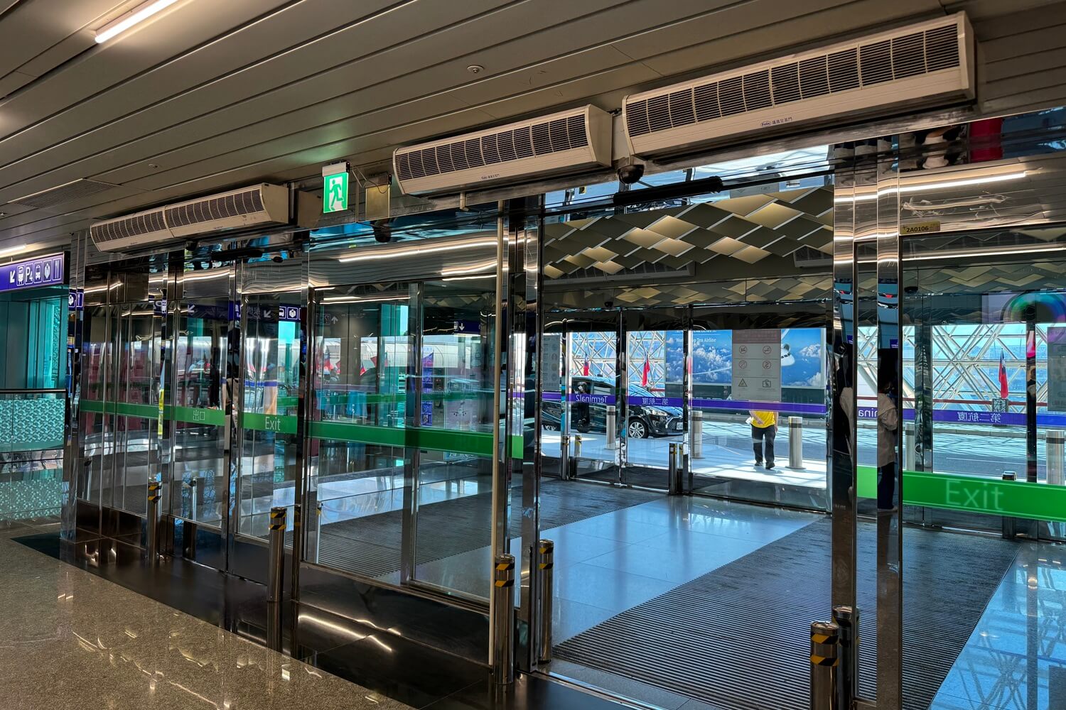 議晟空氣門11系列 桃園機場第二航廈